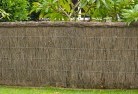 Airlie Beachthatched-fencing-4.jpg; ?>
