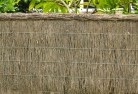 Airlie Beachthatched-fencing-6.jpg; ?>